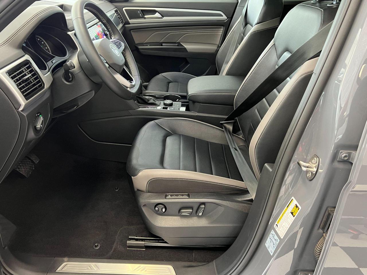 2021 Volkswagen Atlas Highline Cross SPORT+Roof+Safety PKG+CLEAN CARFAX - Photo #20