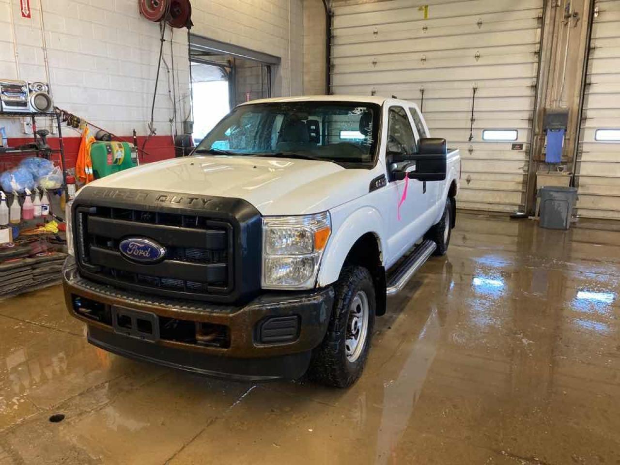 Used 2014 Ford F-250 Super Duty for sale in Innisfil, ON