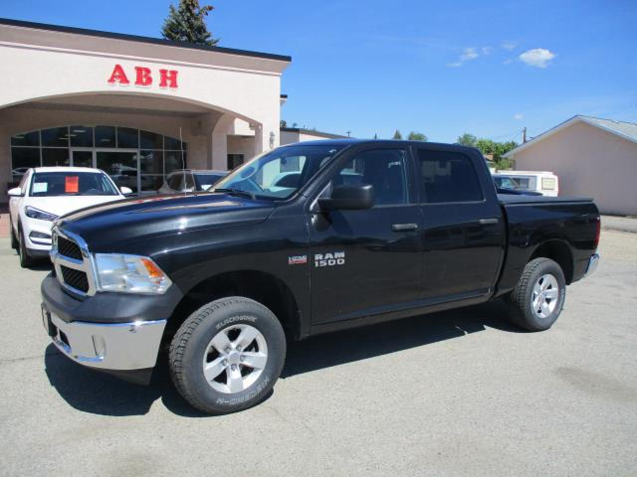 Used 2018 RAM 1500 ST Crew Cab 4x4 for sale in Grand Forks, BC