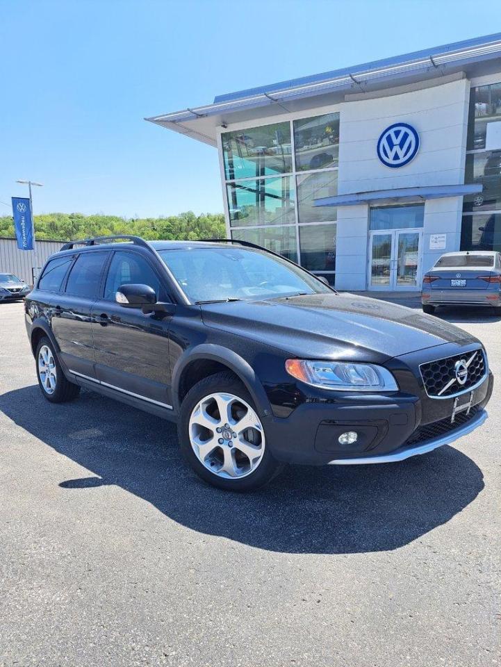 Used 2016 Volvo XC70 T5 Drive-E FWD Premier for sale in Owen Sound, ON