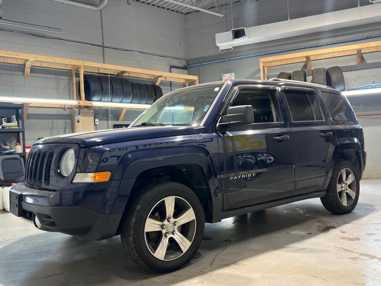 Used 2016 Jeep Patriot High Altitude 4WD * Sunroof * Heated Leather Seats * Cruise Control * Steering Wheel Controls * Hands Free Calling *  Automatic/Manual Mode * Keyless for sale in Cambridge, ON