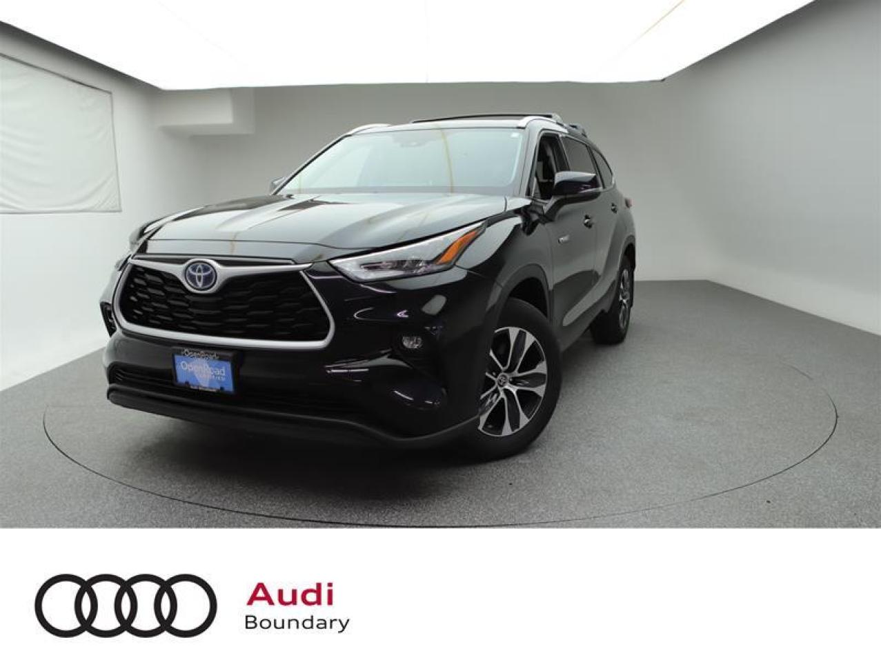Used 2020 Toyota Highlander HYBRID xle awd for sale in Burnaby, BC