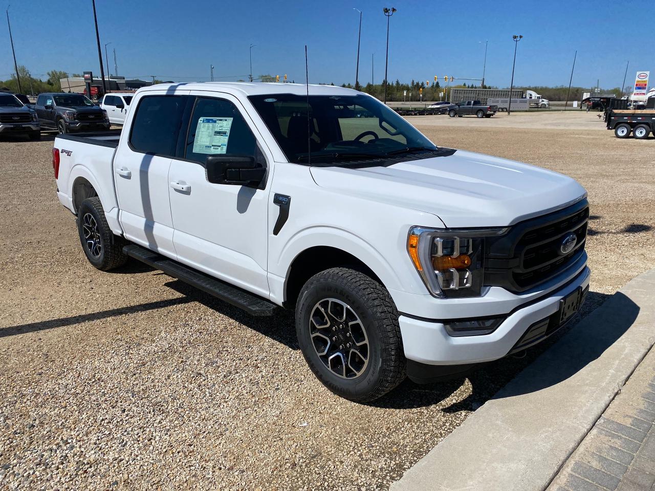 2023 Ford F-150 XLT 4WD SUPERCREW 5.5' BOX