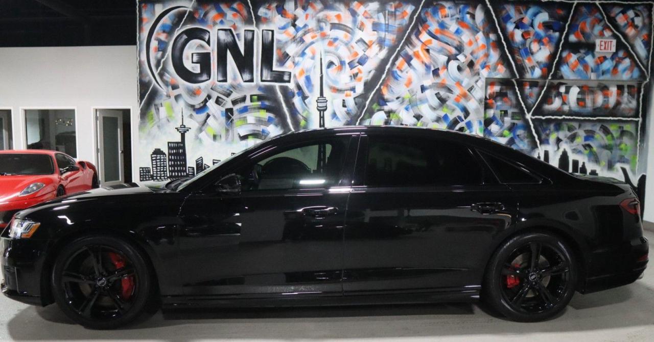 Used 2020 Audi S8 4.0 TFSI quattro for sale in Concord, ON