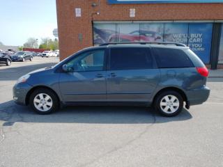 Used 2010 Toyota Sienna LE for sale in Mississauga, ON