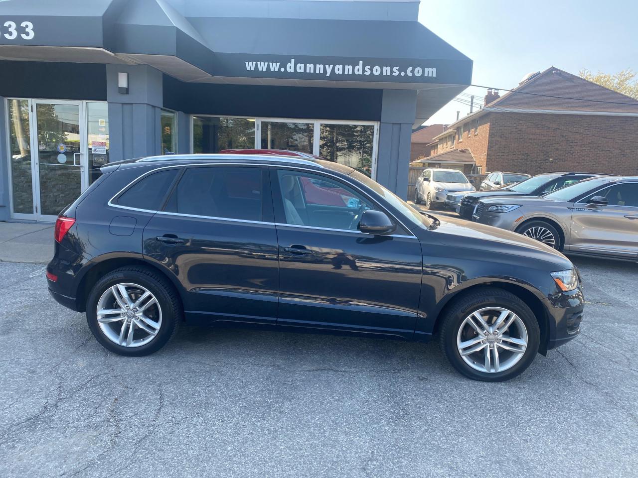 Used 2012 Audi Q5 2.0T Premium Plus for sale in Mississauga, ON