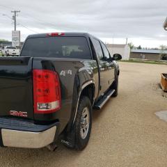 2013 GMC Sierra 1500 4WD Crew Cab 143.5" SL Nevada Edition - Photo #17