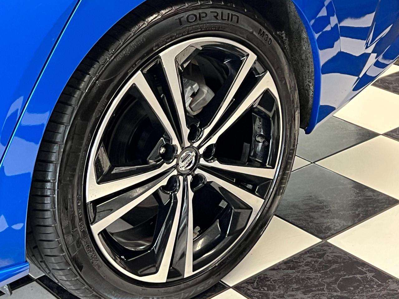 2020 Nissan Sentra SR+Adaptive Cruise+LaneKeep+Roof+CLEAN CARFAX - Photo #54