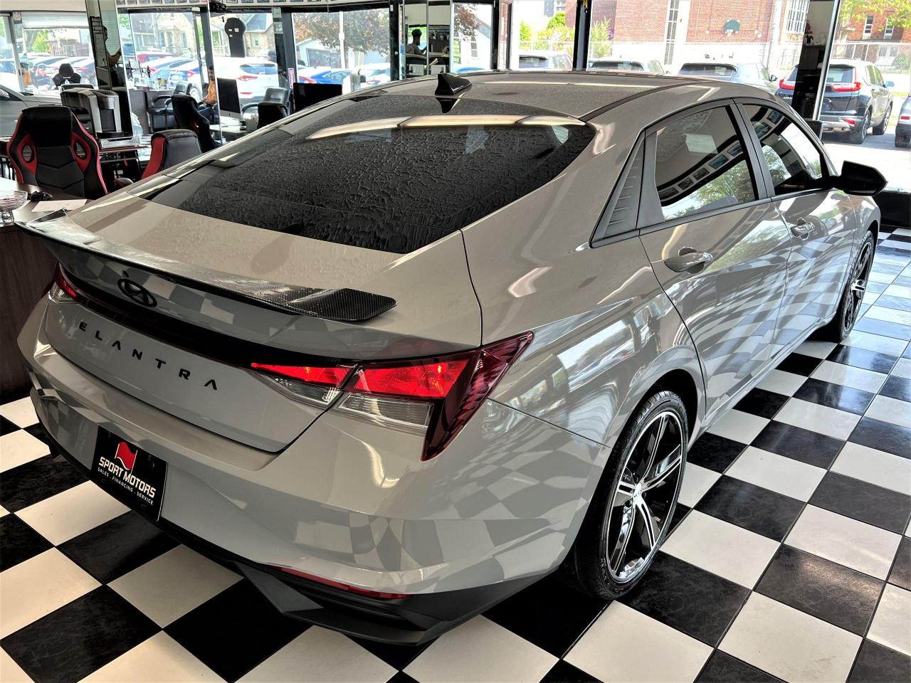 2021 Hyundai Elantra Preferred+Lane Keep+Apple Play+Camera+CLEAN CARFAX - Photo #4