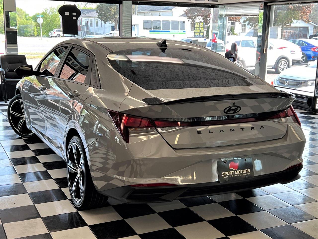 2021 Hyundai Elantra Preferred+Lane Keep+Apple Play+Camera+CLEAN CARFAX Photo72