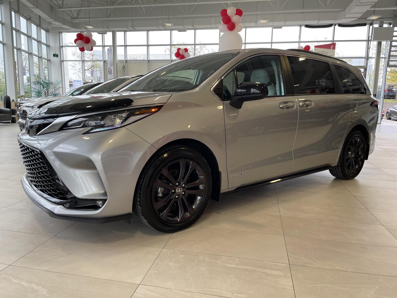 Used 2021 Toyota Sienna HYBRID for sale in Pickering, ON