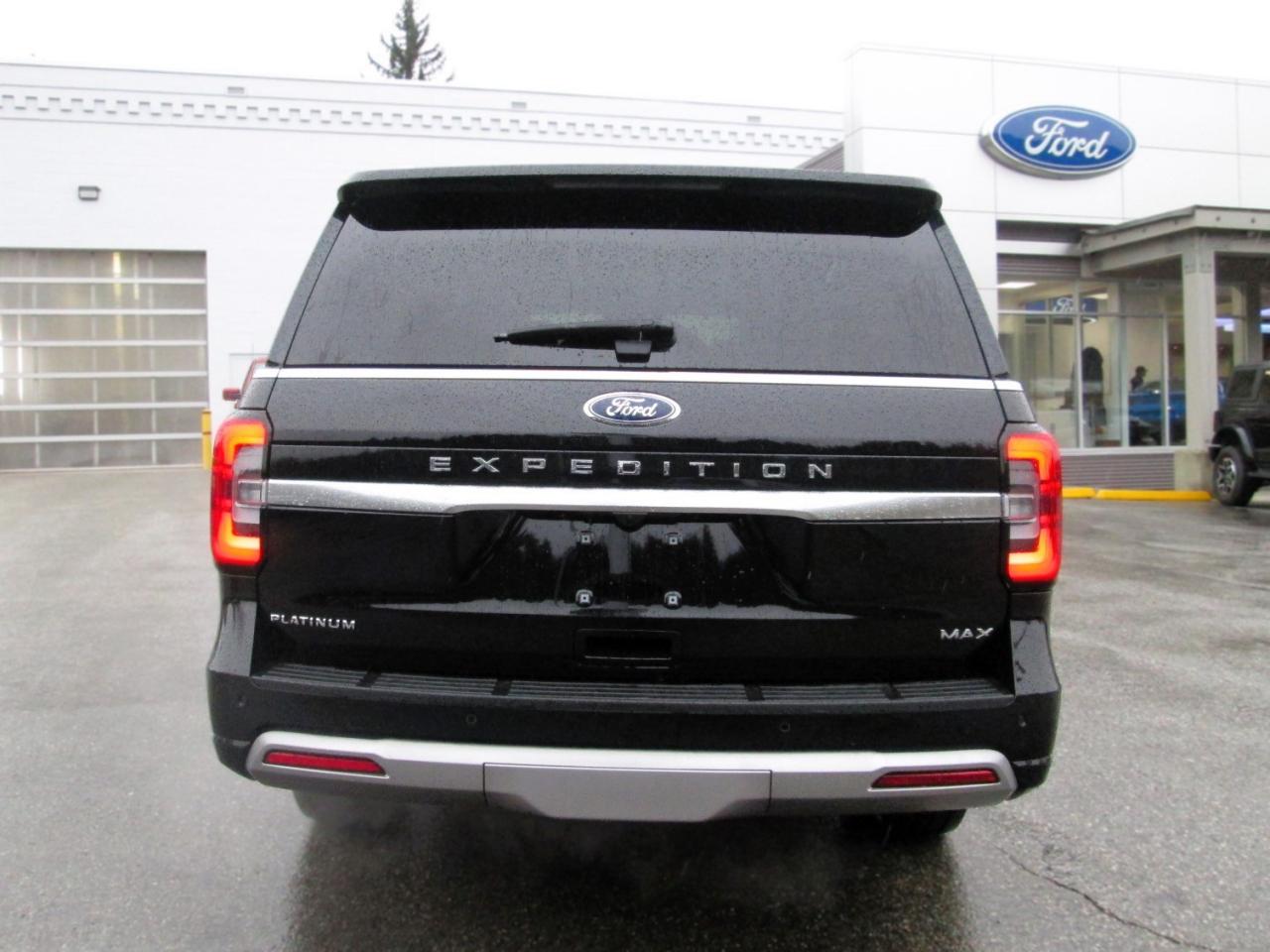 2023 Ford Expedition Platinum Max Photo5