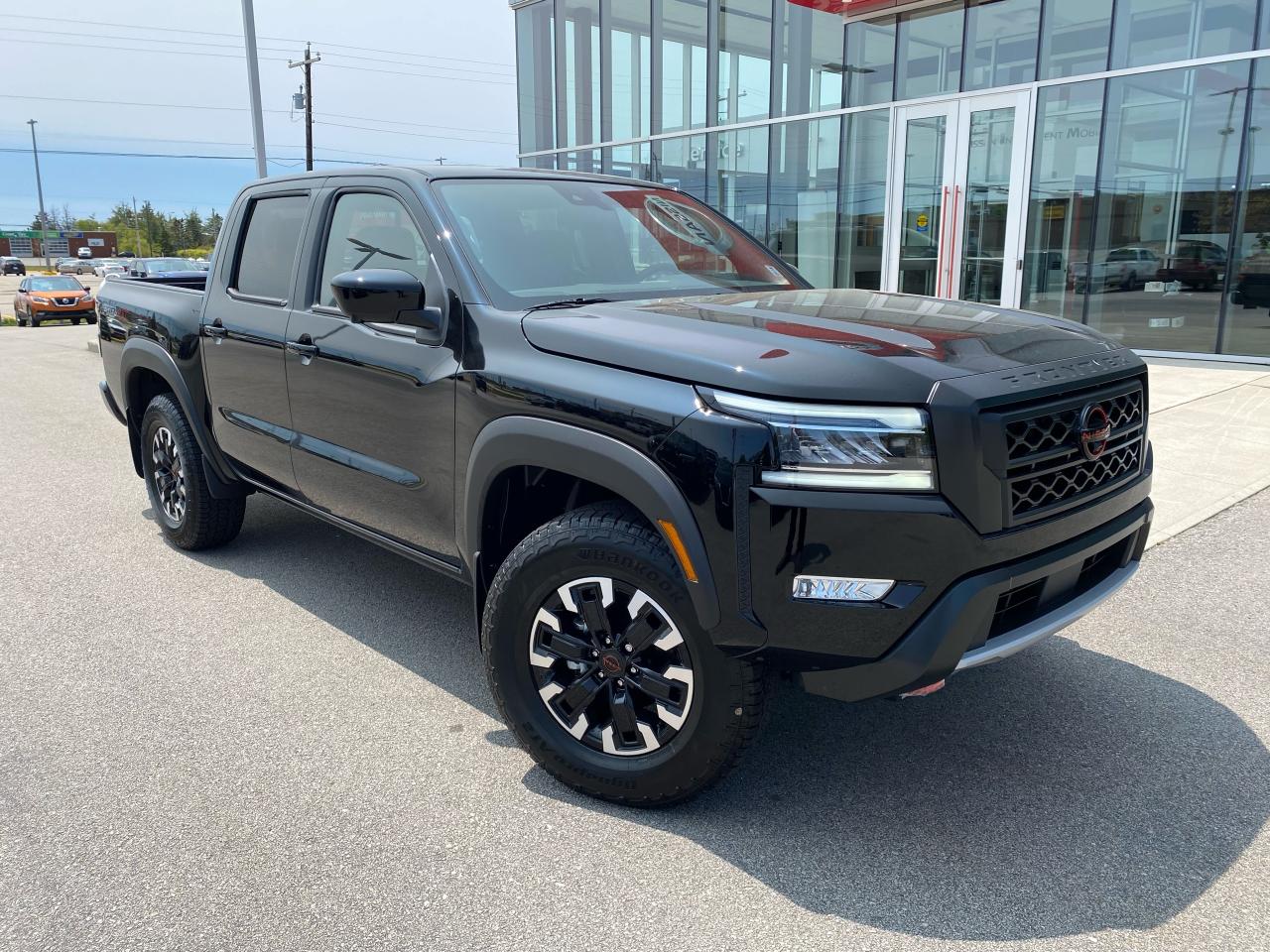 2023 Nissan Frontier CREW CAB PRO-4X