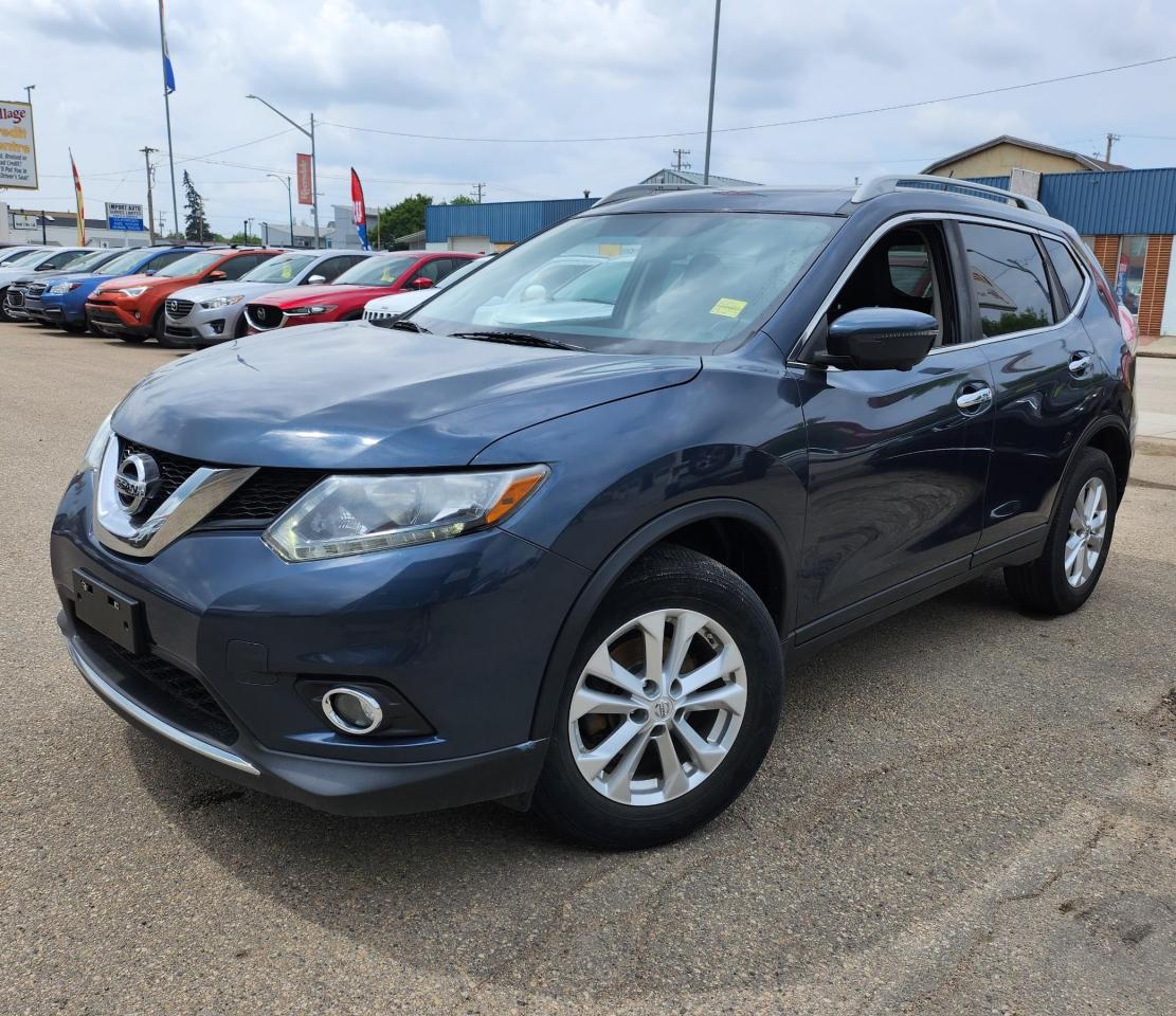 Used 2016 Nissan Rogue SV AWD, REARVIEW CAMERA, PANORAMIC SUNROOF, NAVIGATION, FOG LIGHTS for sale in Saskatoon, SK