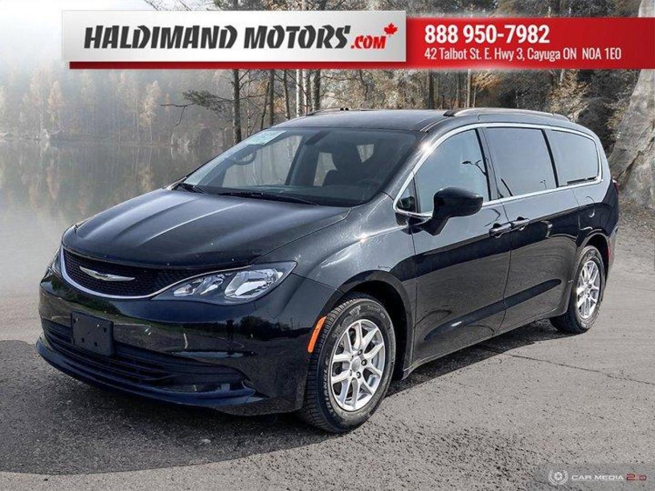 Used 2017 Chrysler Pacifica Touring for sale in Cayuga, ON
