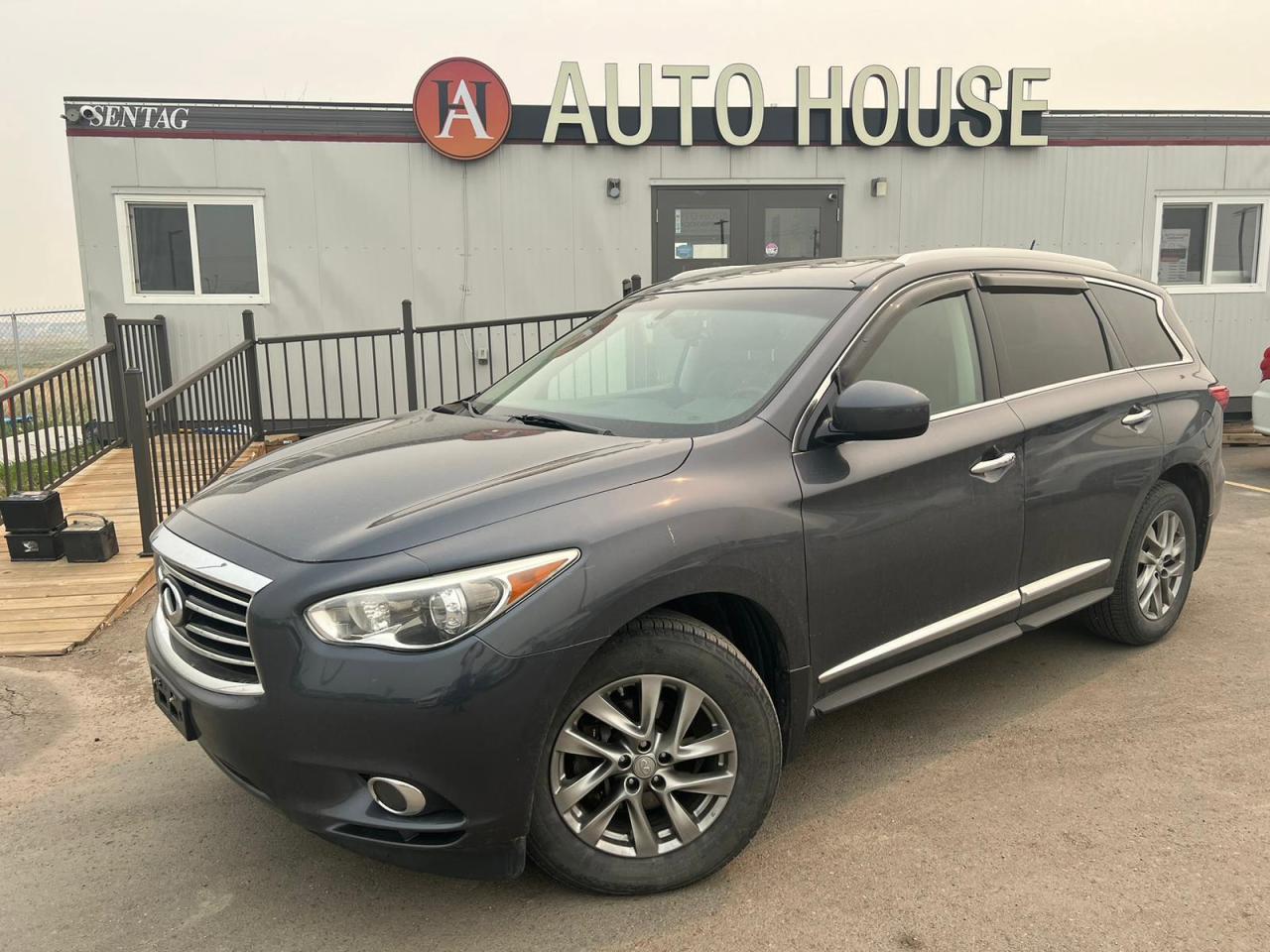 Used 2013 Infiniti JX35  for sale in Calgary, AB