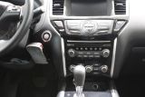 2017 Nissan Pathfinder SL V6 4x4 at