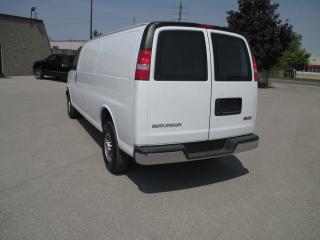 2022 GMC Savana 3500 RWD 3500 155" - Photo #6