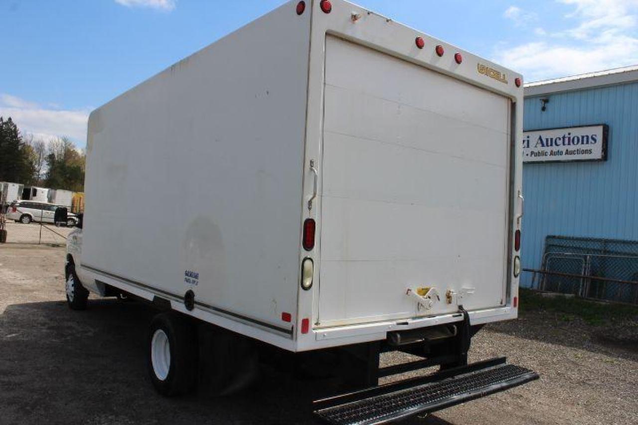 2012 Ford Econoline  Photo