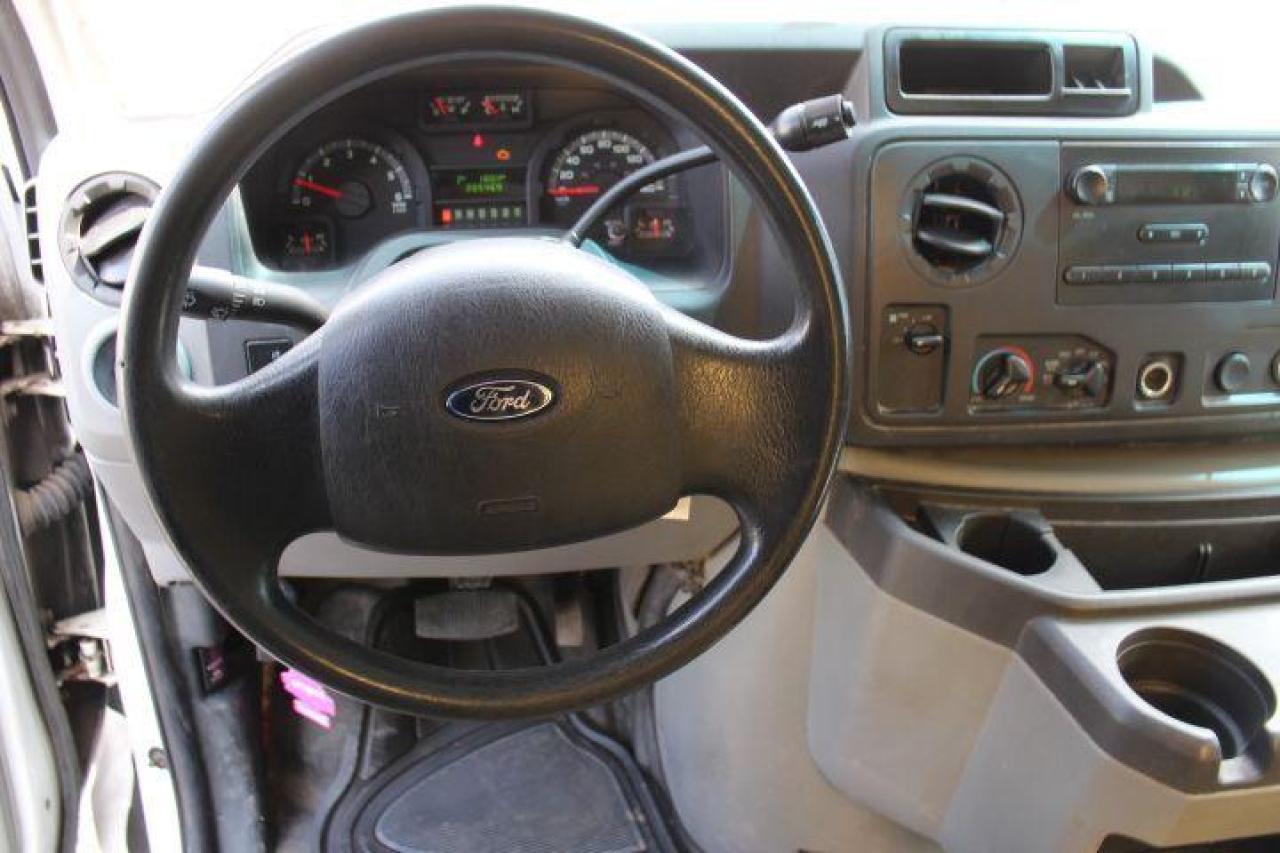 2012 Ford Econoline  Photo