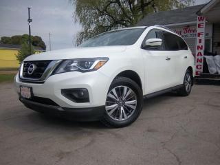 Used 2019 Nissan Pathfinder SL for sale in Oshawa, ON