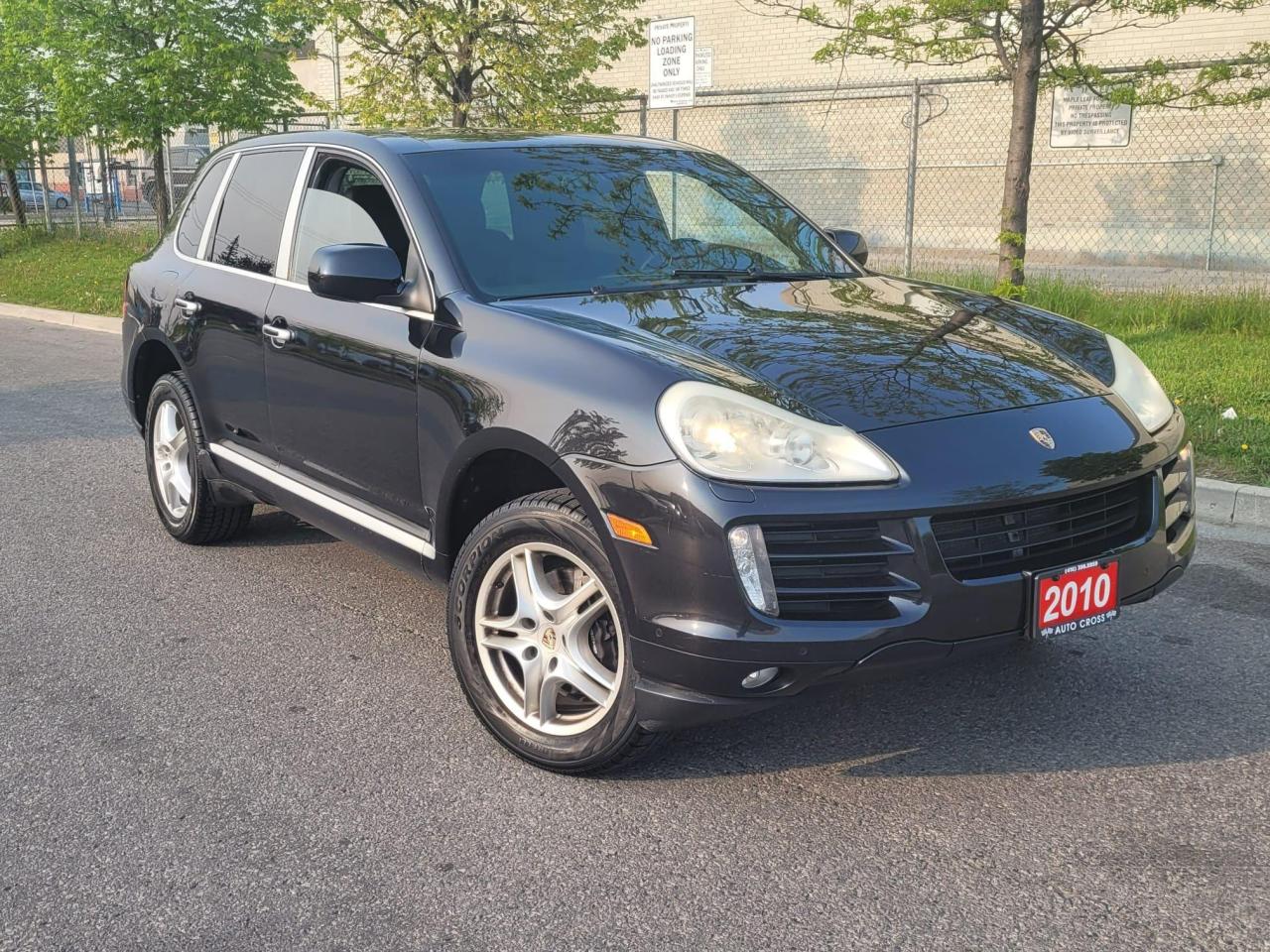 Used 2010 Porsche Cayenne AWD, Leather sunroof, no Accident, Warranty Avila for sale in Toronto, ON