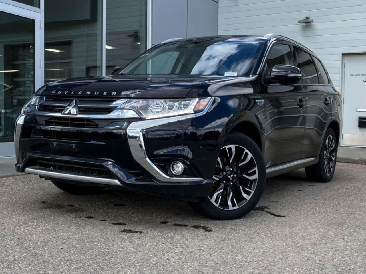 Used 2018 Mitsubishi Outlander Phev for sale in Edmonton, AB