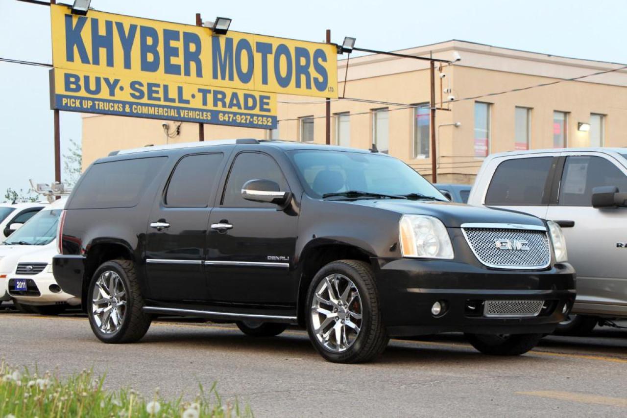 Used 2011 GMC Yukon XL AWD 4dr 1500 Denali for sale in Brampton, ON