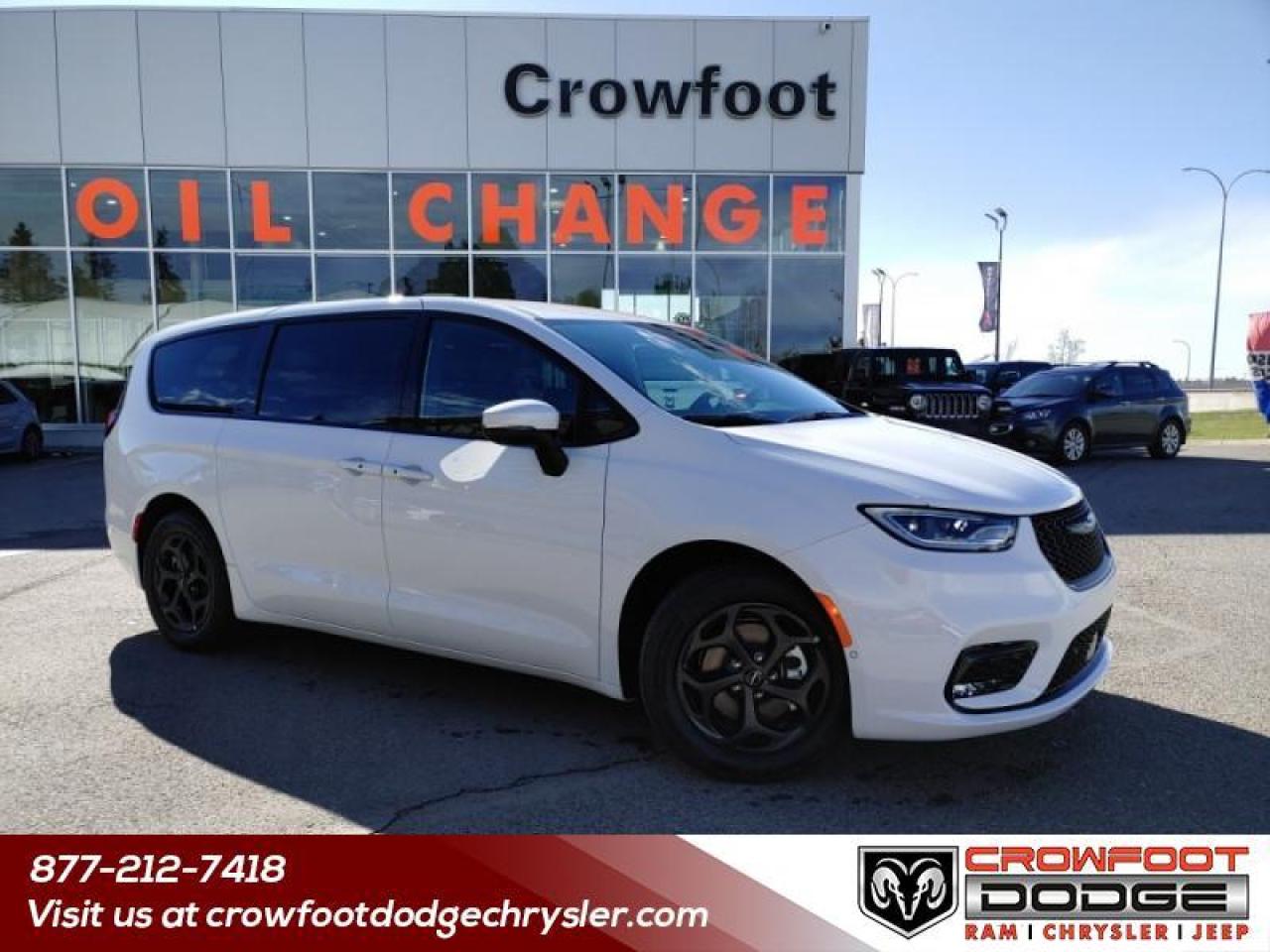 New 2023 Chrysler Pacifica Hybrid Touring L for sale in Calgary, AB