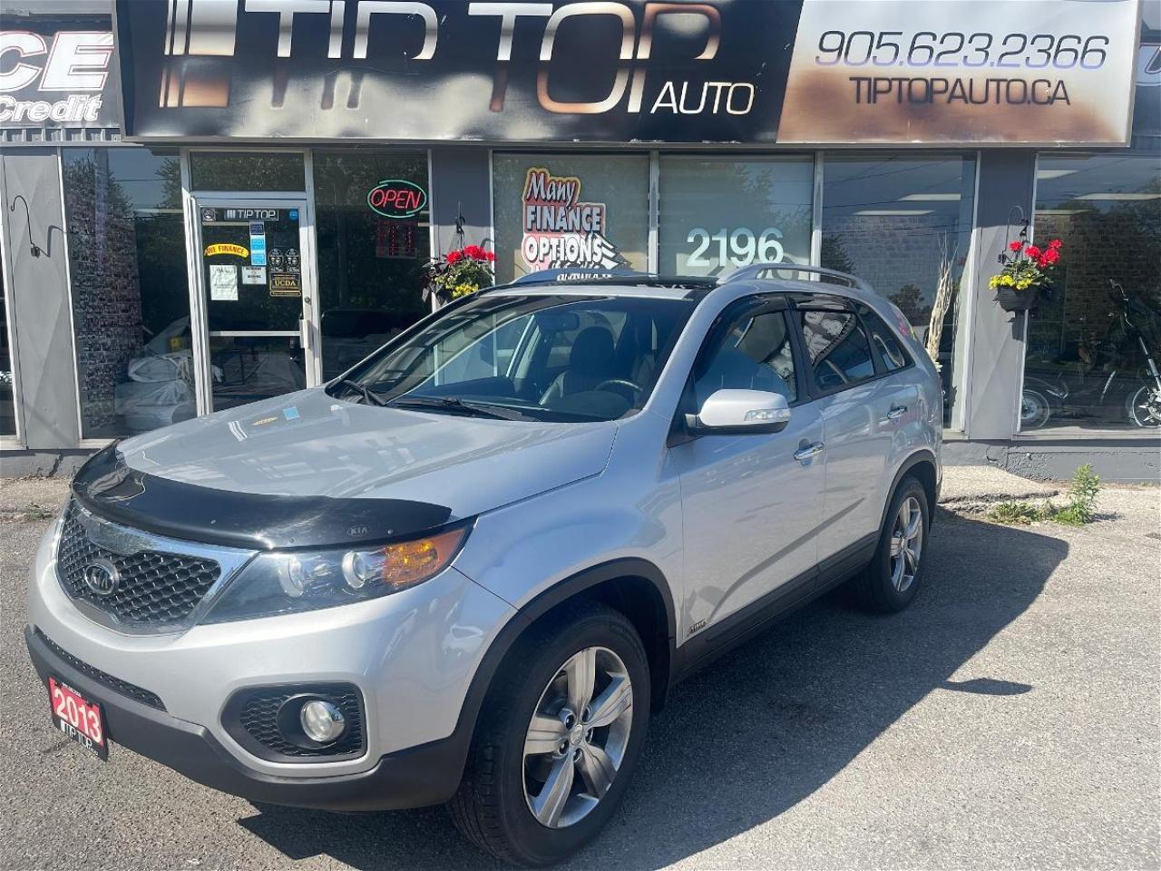 Used 2013 Kia Sorento EX for sale in Bowmanville, ON