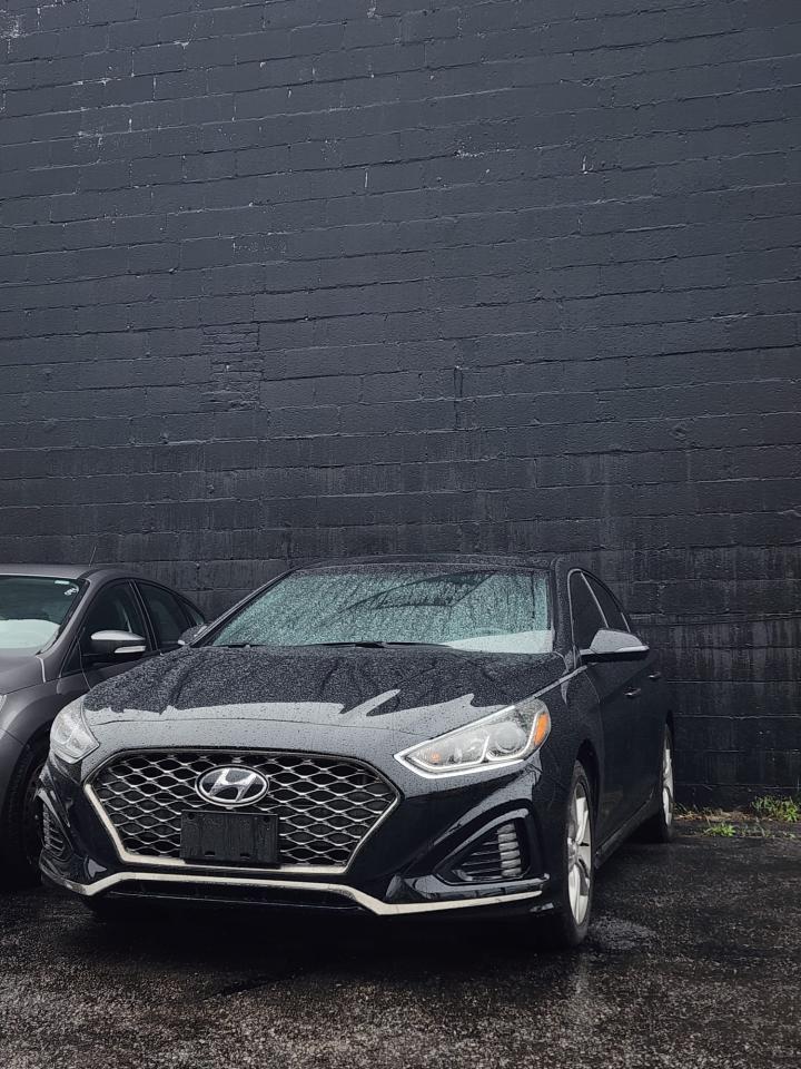 2019 Hyundai Sonata 2.4L Essential w/Sport Pkg - Photo #1