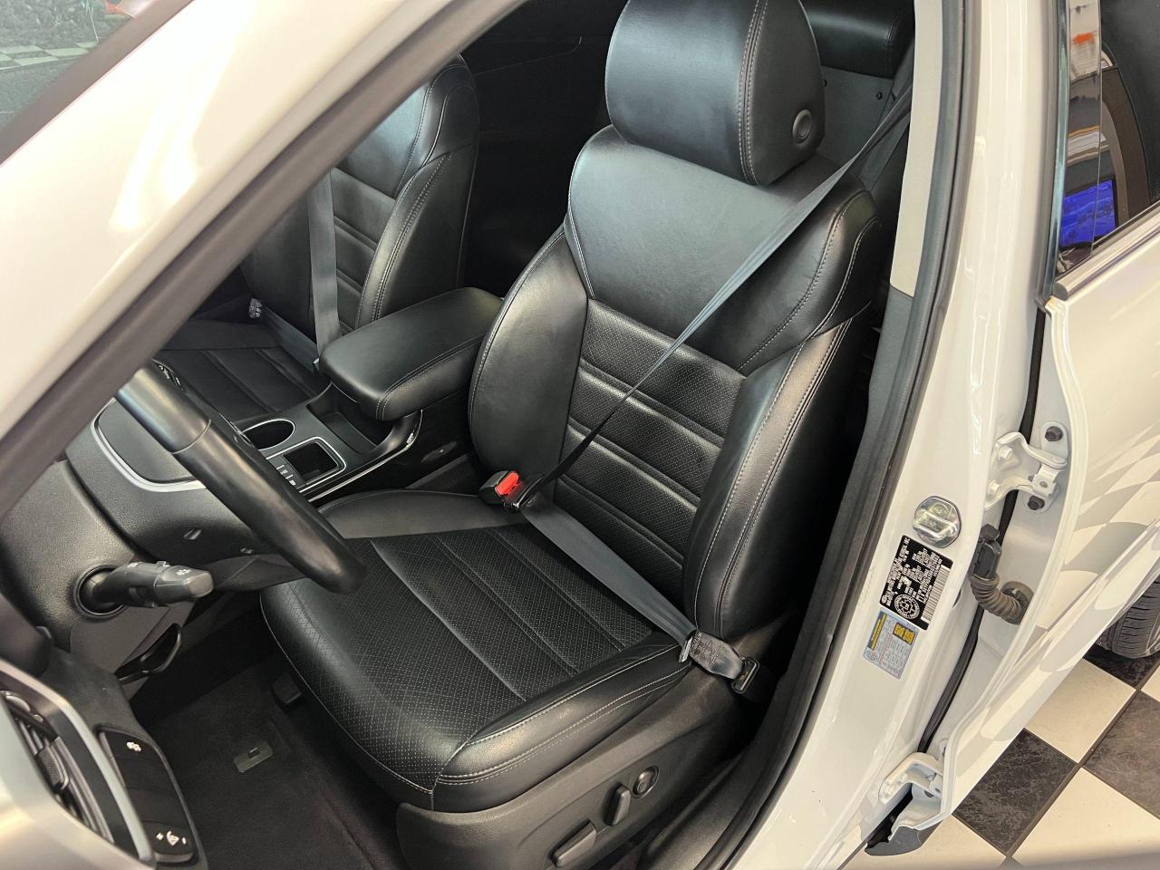 2019 Kia Sorento EX AWD 7 Passenger+Leather+New Tires+CLEAN CARFAX Photo18