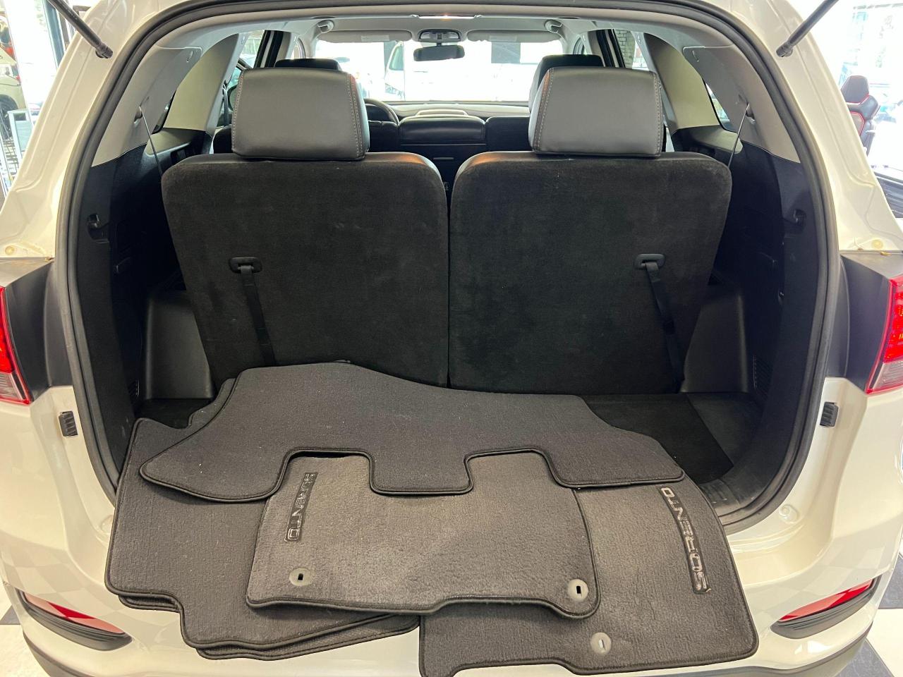 2019 Kia Sorento EX AWD 7 Passenger+Leather+New Tires+CLEAN CARFAX - Photo #25