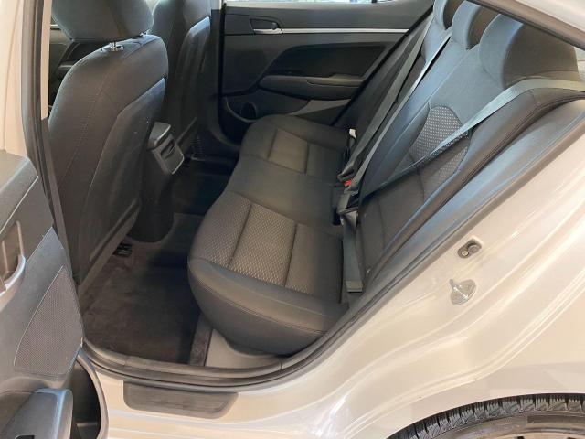 2019 Hyundai Elantra Preferred+ApplePlay+CAM+Heated Seats+CLEAN CARFAX Photo23