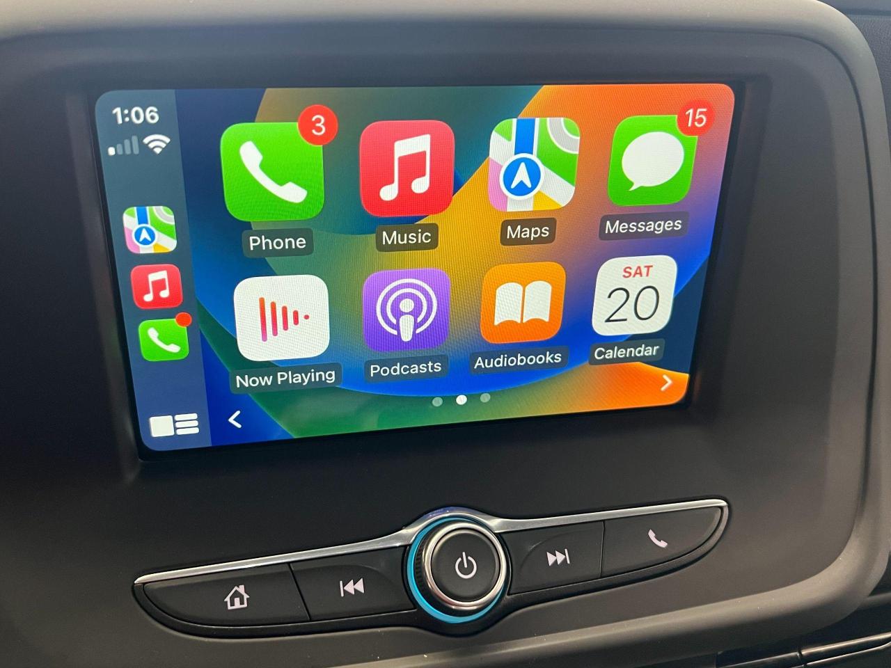 2019 Chevrolet Camaro LS 2.0T+ApplePlay+Camera+Heated Seats+CLEAN CARFAX - Photo #26