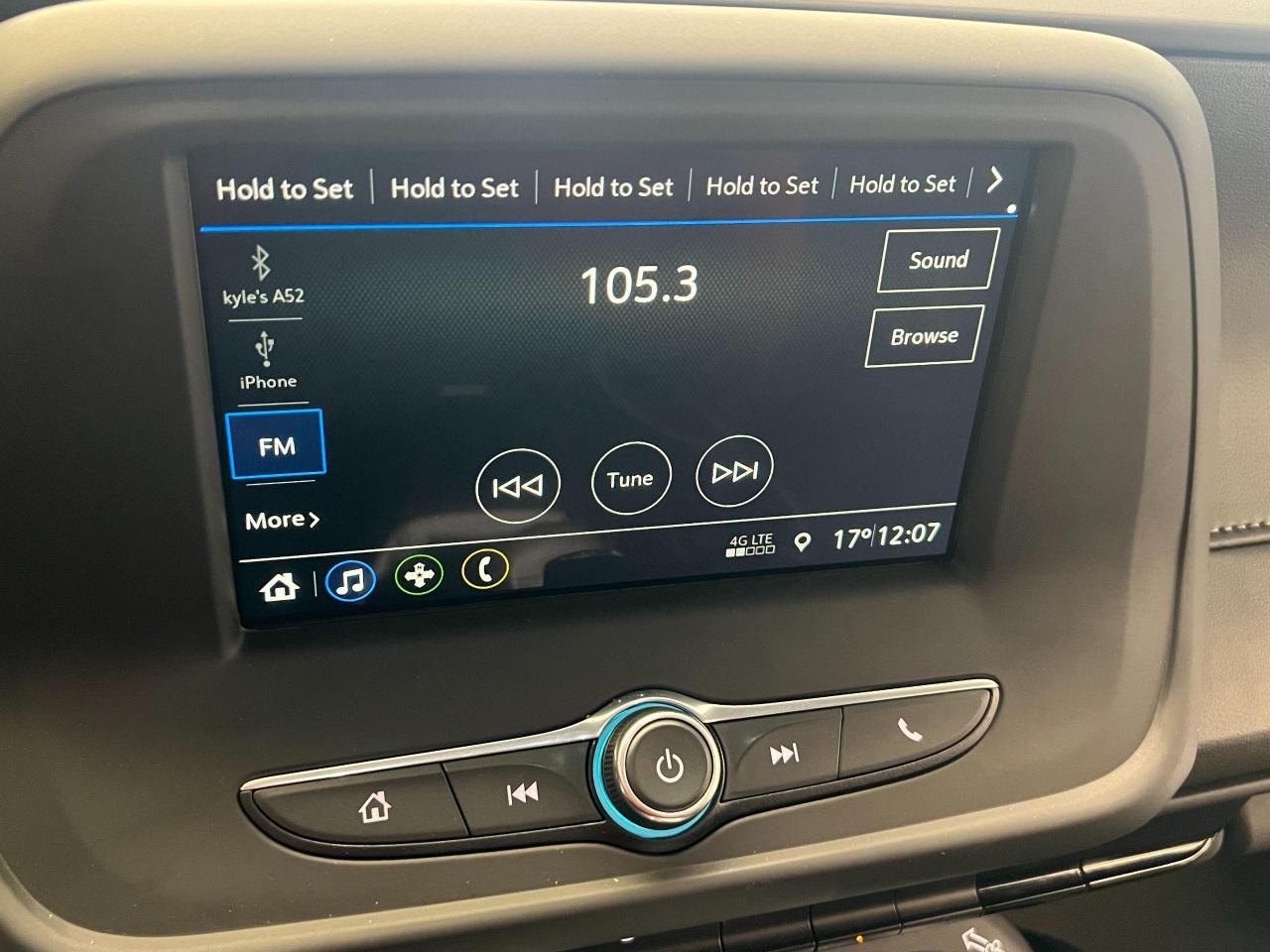 2019 Chevrolet Camaro LS 2.0T+ApplePlay+Camera+Heated Seats+CLEAN CARFAX - Photo #30