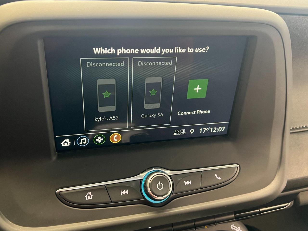 2019 Chevrolet Camaro LS 2.0T+ApplePlay+Camera+Heated Seats+CLEAN CARFAX - Photo #31