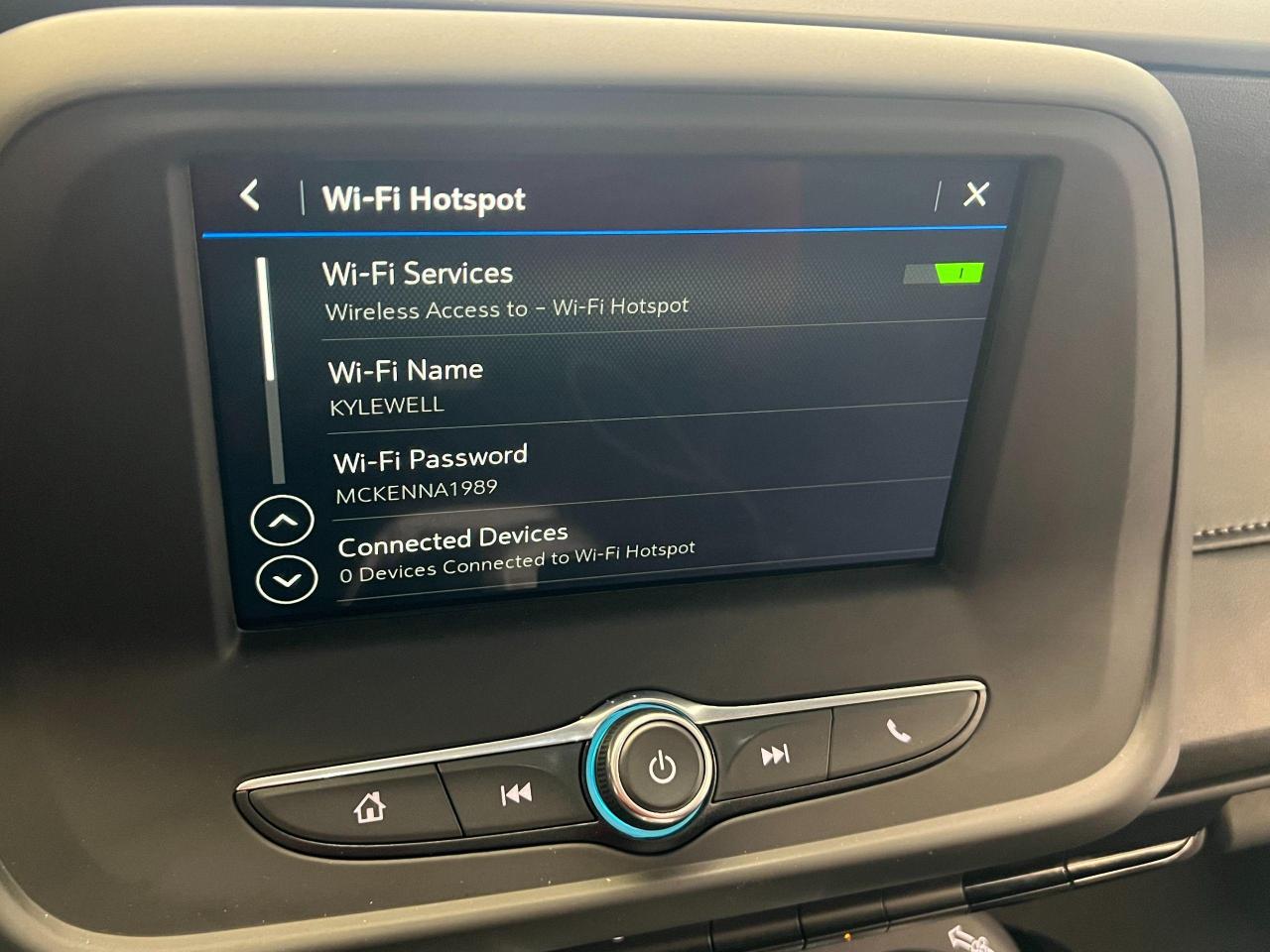 2019 Chevrolet Camaro LS 2.0T+ApplePlay+Camera+Heated Seats+CLEAN CARFAX - Photo #32
