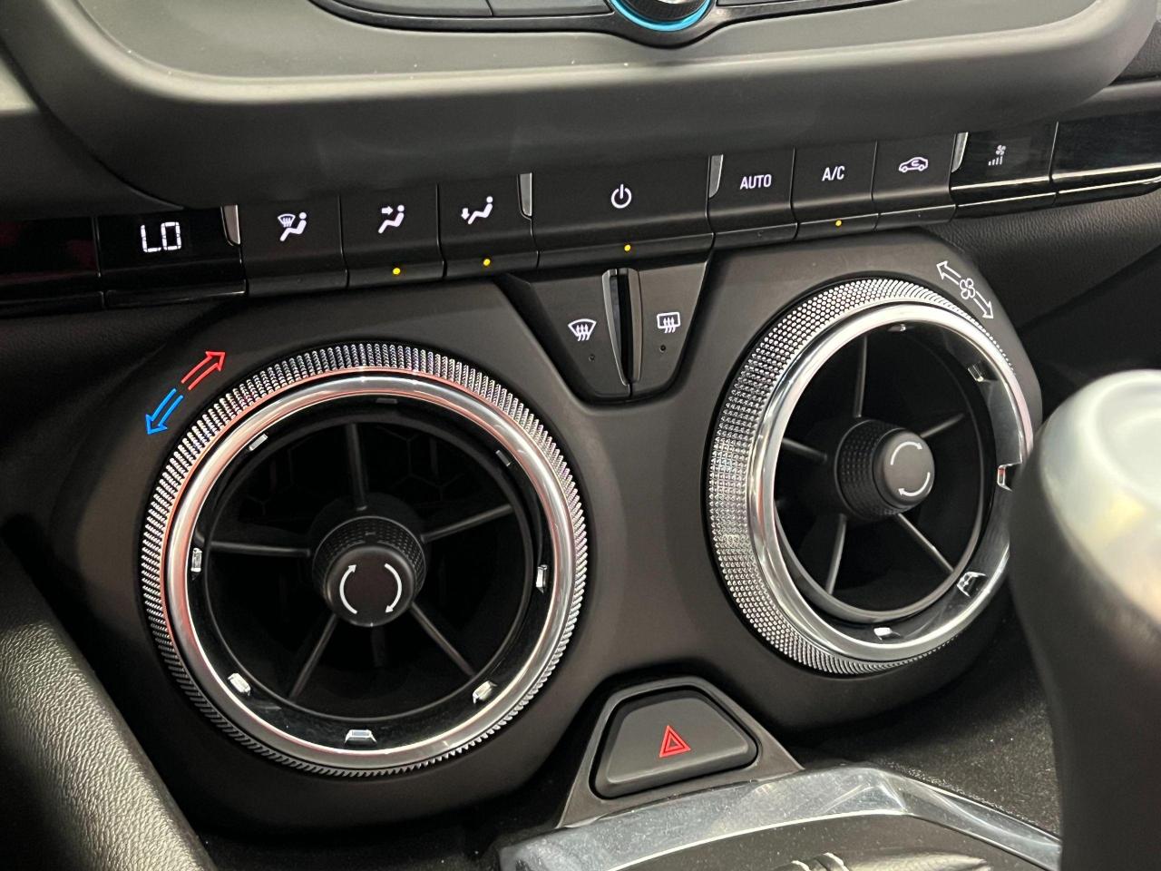 2019 Chevrolet Camaro LS 2.0T+ApplePlay+Camera+Heated Seats+CLEAN CARFAX - Photo #35