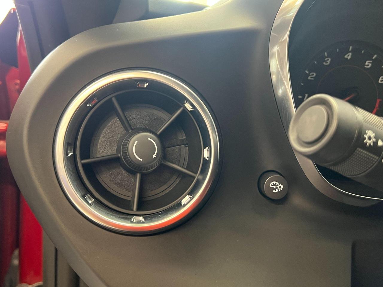 2019 Chevrolet Camaro LS 2.0T+ApplePlay+Camera+Heated Seats+CLEAN CARFAX - Photo #49