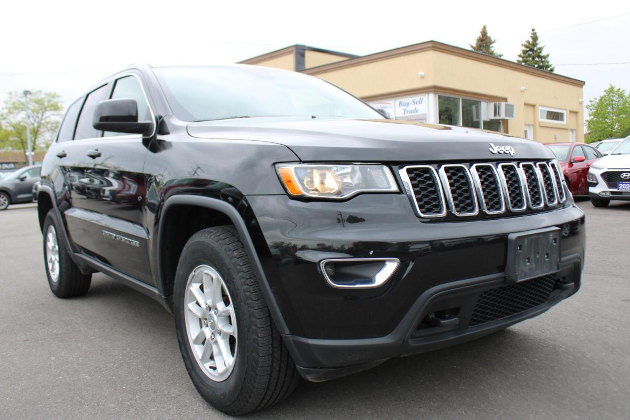 2020 Jeep Grand Cherokee LAREDO 4x4