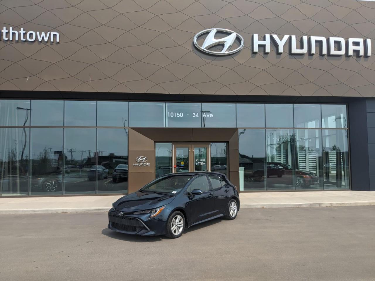 Used 2020 Toyota Corolla Hatchback for sale in Edmonton, AB