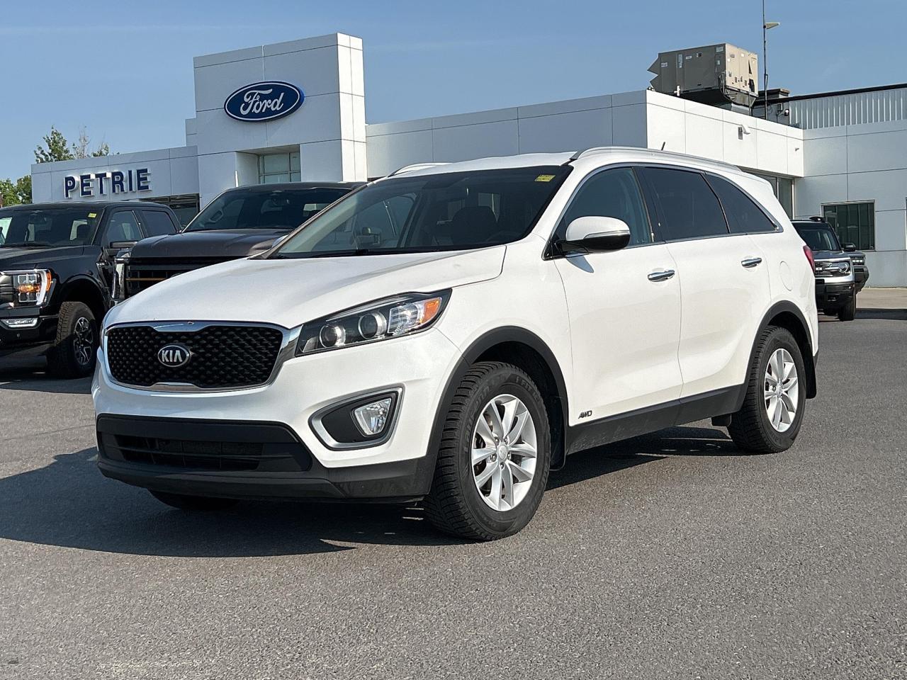 Used 2017 Kia Sorento AWD 4DR LX for sale in Kingston, ON