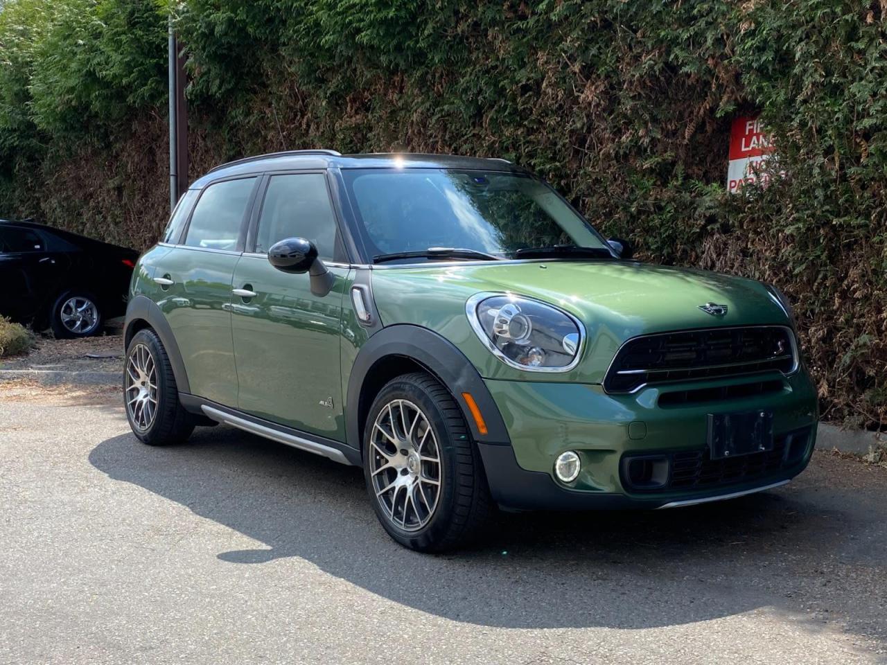 Used 2015 MINI Cooper Countryman  for sale in Surrey, BC