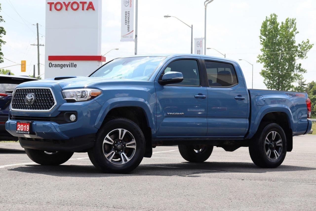 Used 2019 Toyota Tacoma TRD Sport TRD SPORT UPGRADE 4x4, 6 SPEED MANUAL, LEATHER HEATED SEATS, SUNROOF, NAV, BLIND SPOT, HOOD SCOOP for sale in Orangeville, ON