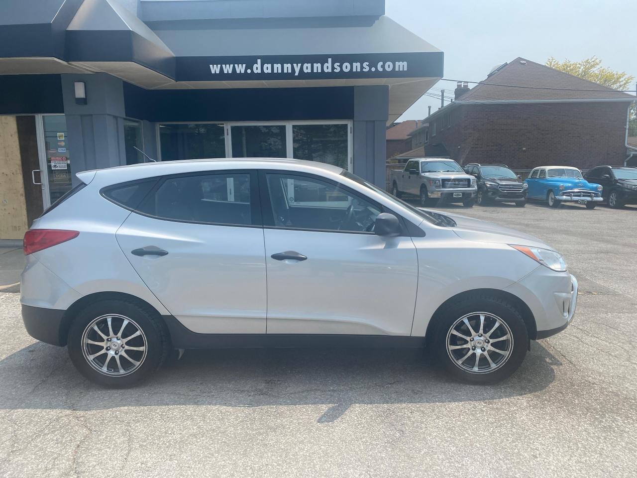 Used 2010 Hyundai Tucson GL for sale in Mississauga, ON