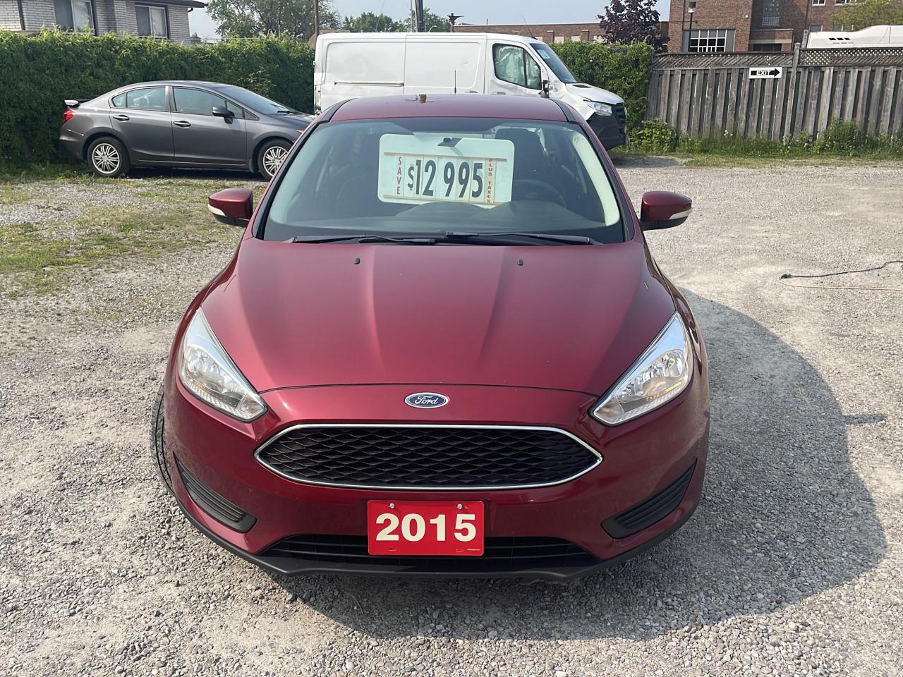 2015 Ford Focus SE - Photo #1