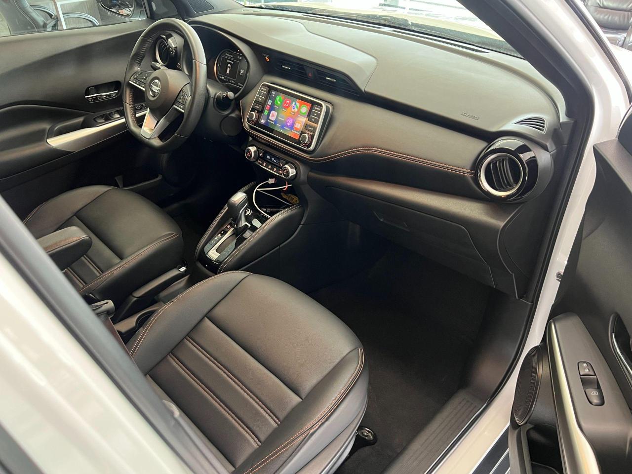 2019 Nissan Kicks SR+Leather+ApplePlay+BlindSpot+CLEAN CARFAX Photo23