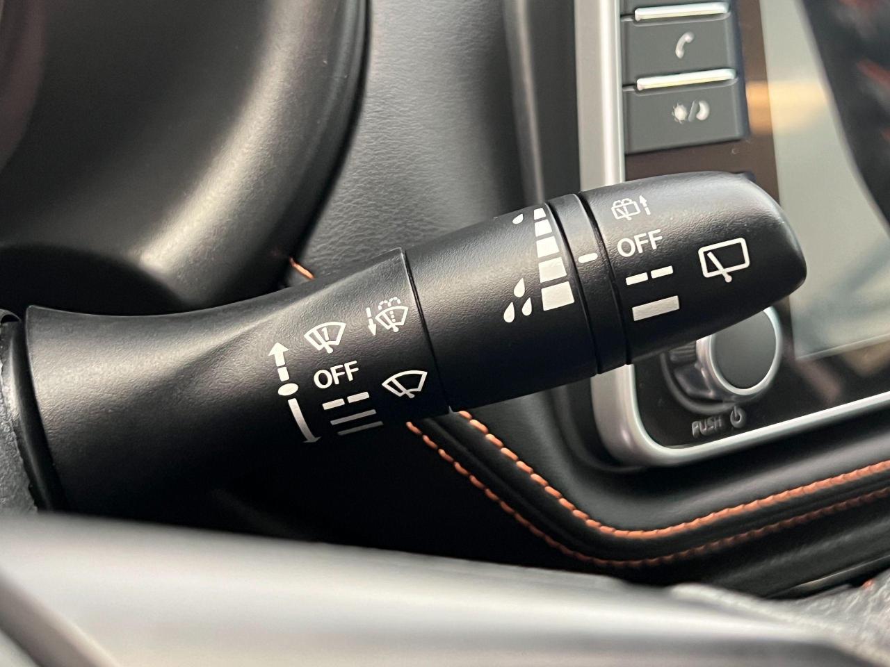 2019 Nissan Kicks SR+Leather+ApplePlay+BlindSpot+CLEAN CARFAX Photo50