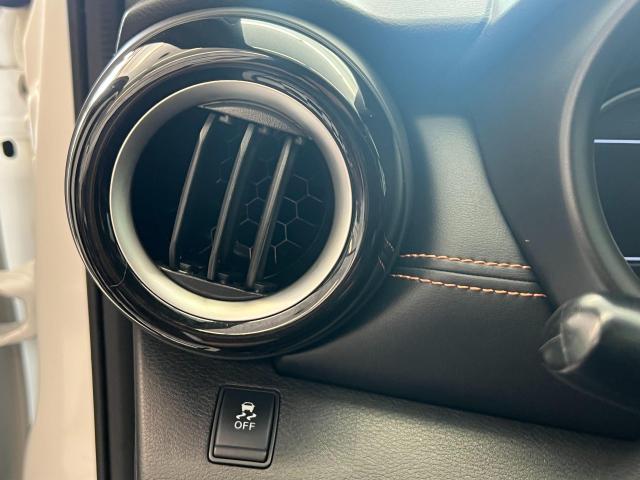 2019 Nissan Kicks SR+Leather+ApplePlay+BlindSpot+CLEAN CARFAX Photo52